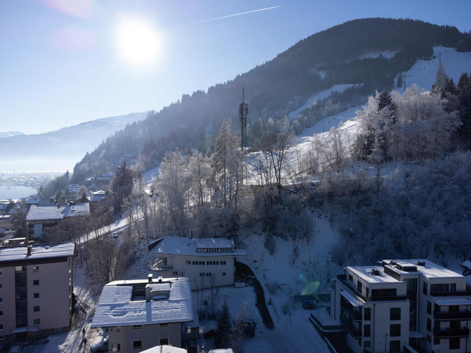 Schlafgut Kuessler - 70M Vom City Express Zell am See Exteriér fotografie