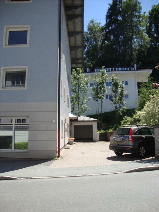 Schlafgut Kuessler - 70M Vom City Express Zell am See Exteriér fotografie